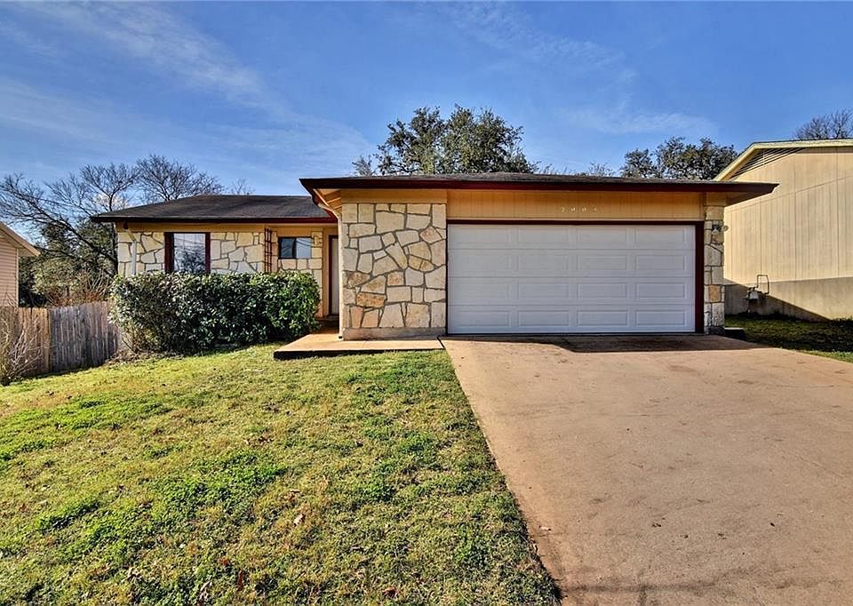 1st image of 2005 Castle Bluff Dr