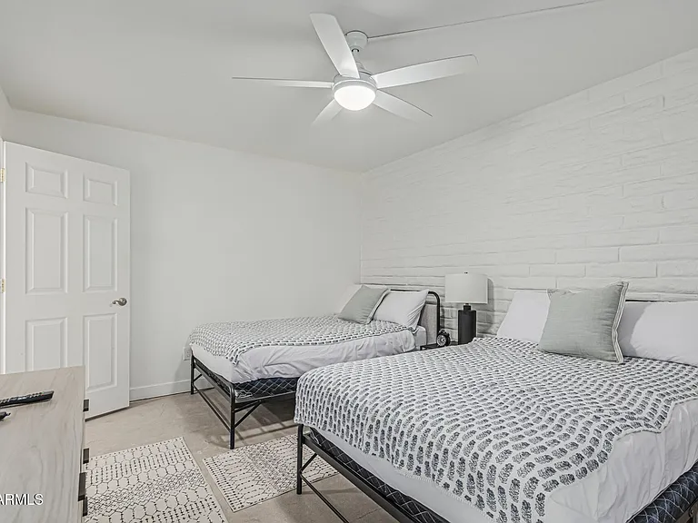 7401 E Northland Dr #4 — Photo 18