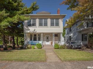 1003 12th Ave, Moline, IL 61265