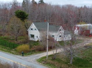 700 Farmington Rd, Lunenburg, NS B0R 1A0
