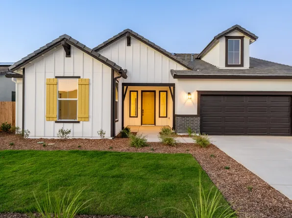 2936 Crystal Downs Avenue, Tulare, CA 93274