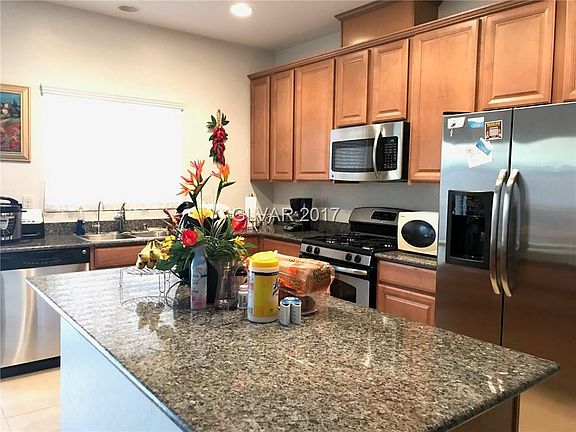 4th image of 2320 Plumeria Ave