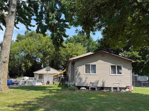 405 McGraw St, Bay City, MI 48708