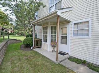 1517 Pinehurst Ln, Oakmont, PA 15139