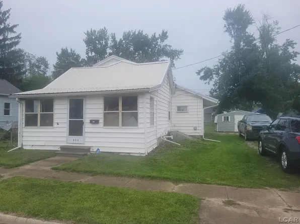 223 E Walnut St, Morenci, MI 49256
