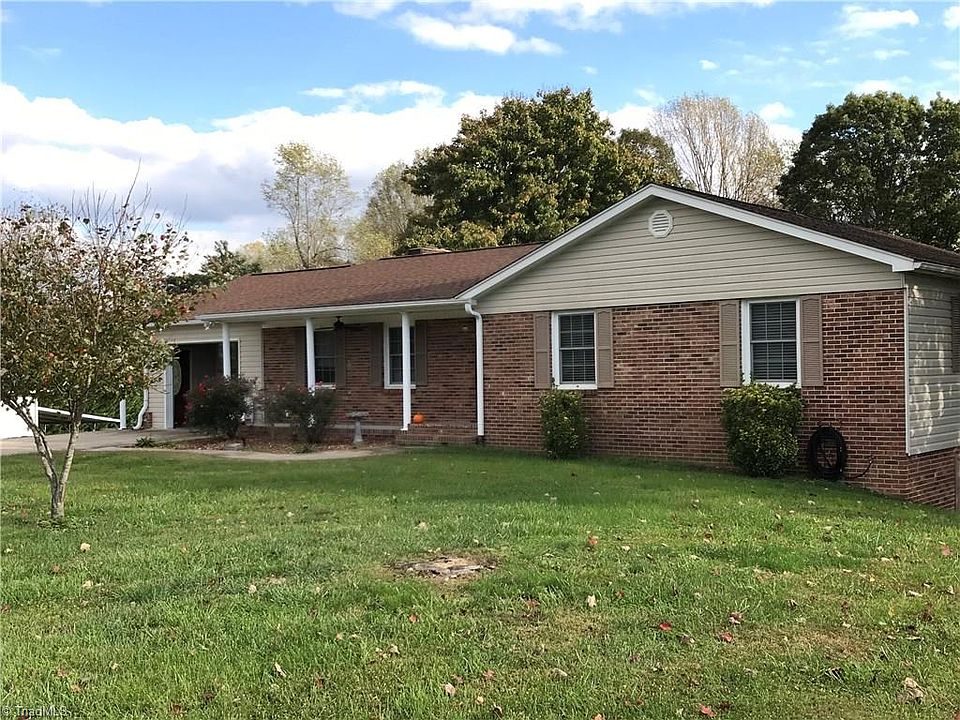 1st image of 285 Marion Dr