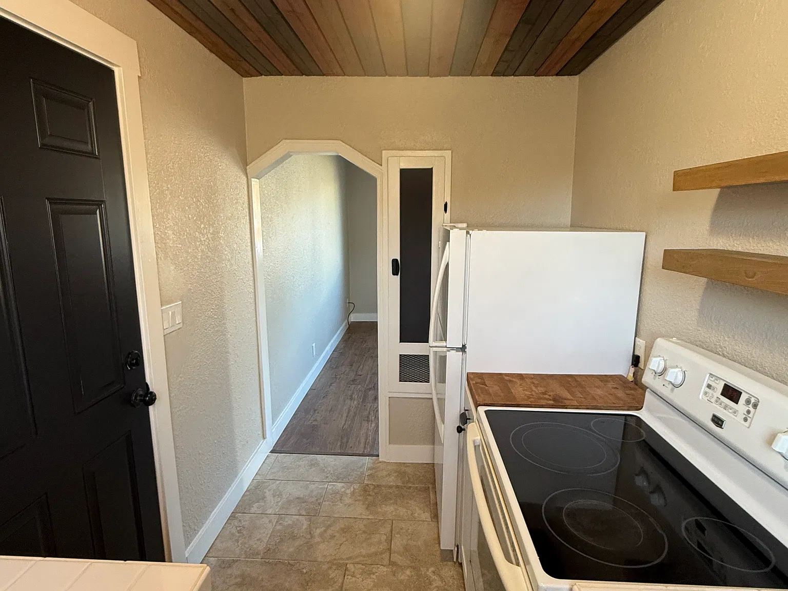 1 bed, 500 sqft, $1,100 — Photo 4