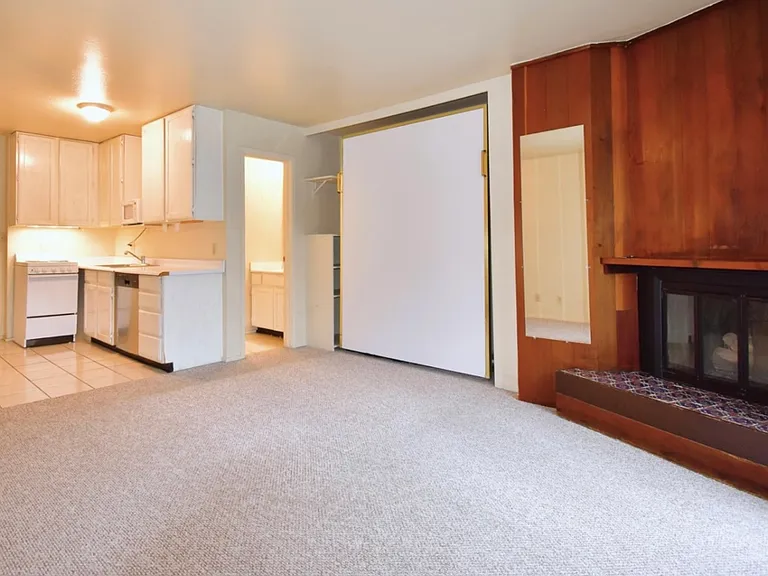 109 Village Way #2003 — Photo 3