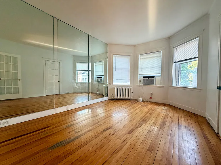 10 Dana St #206 — Photo 2
