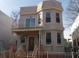 179 Dewey St, Newark, NJ 07112