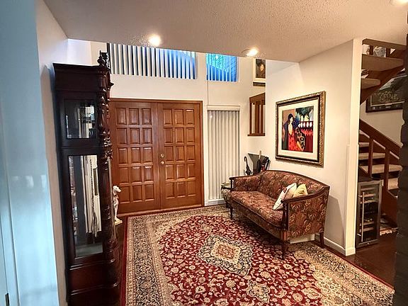 5th image of 2529 Carole St