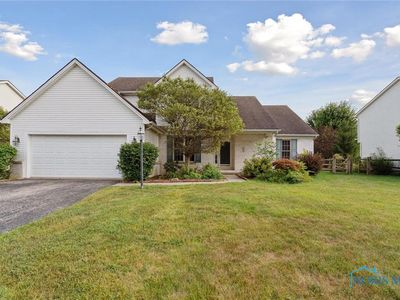 1824 Crossfields Rd, Perrysburg, OH, 43551