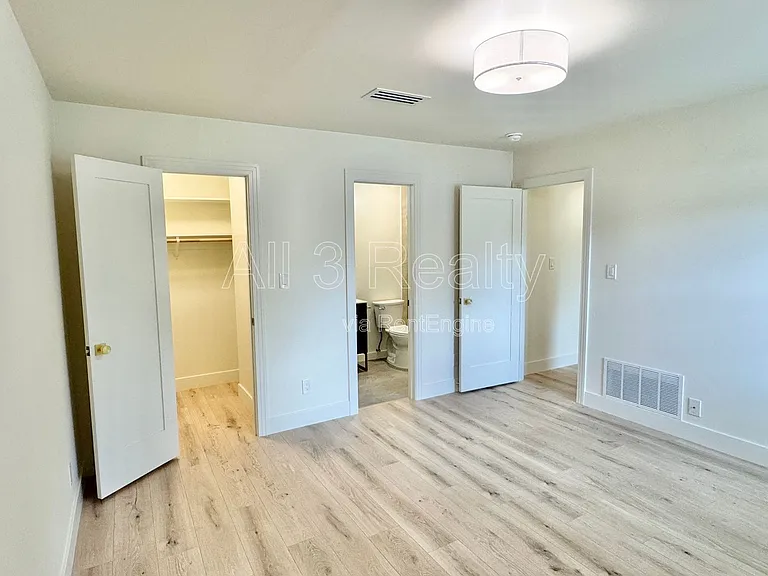 3224 Little John Dr — Photo 27