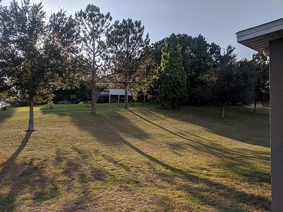4th image of 13226 Tamarack Blvd