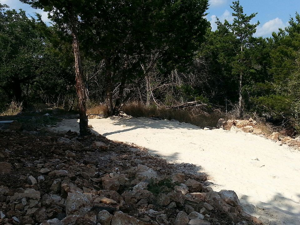 2nd image of 28405 Countryside Dr
