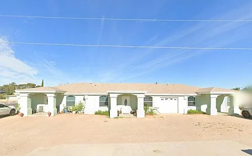 3591 Vanderveer Dr #B Photo 1