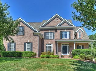 1008 Easthampton Ln, Waxhaw, NC 28173