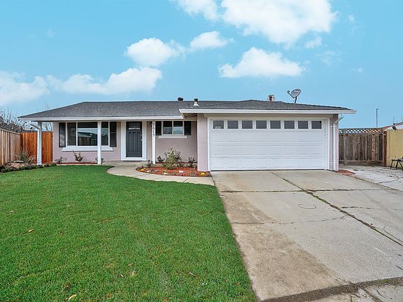 3rd image of 5615 Buchanan Pl