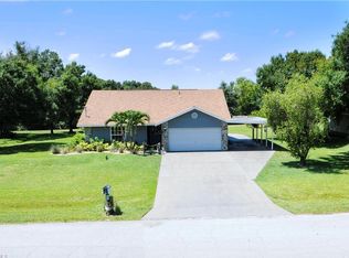 17865 Chesterfield Rd, North Fort Myers, FL 33917