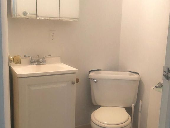 3rd image of 408 8th Ave #202A