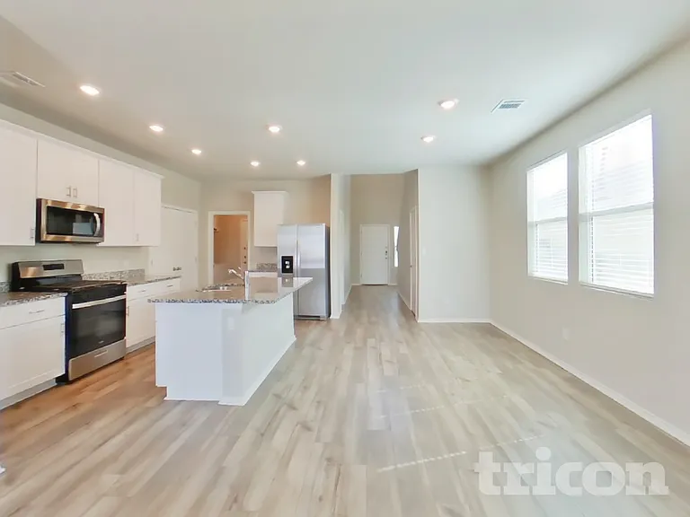 3517 Stride Ln — Photo 5