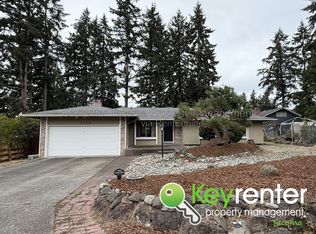 7714 94th Ave SW, Lakewood, WA 98498