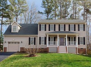 12743 Summerhouse Ln, Midlothian, VA 23112