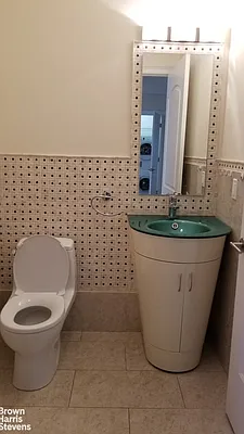 Rented by Brown Harris Stevens | media 19