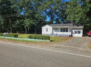 839 Bermuda St, Ozark, AL 36360