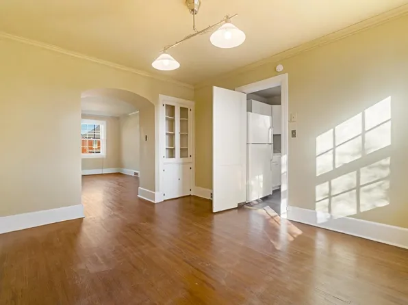 920 N Market St, Frederick, MD 21701