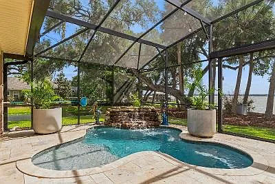 3 bed, 2916 sqft, $7,350 — Photo 3