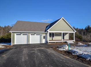 7 Hetnars Way, Epping, NH 03042