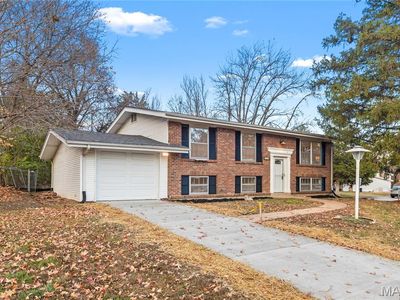 750 Burwick Ter, Ballwin, MO, 63021
