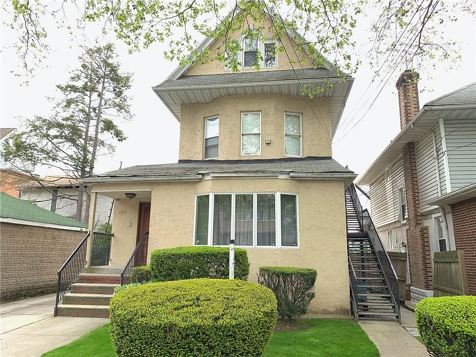 1st image of 1815 E 21st St