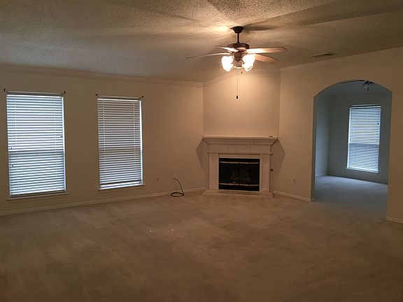 3rd image of 4604 Edenwood Dr