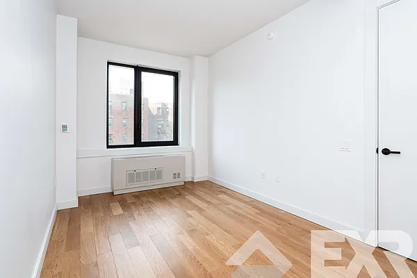 Rented by EXR | media 13