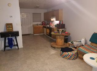 1092 A & B Shellie Ln, Sulphur, LA 70663