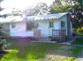 87 Schorn Dr, Lake Orion, MI 48362