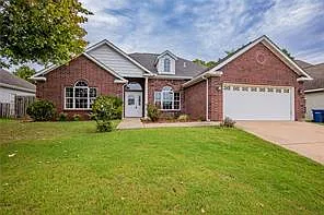 605 Maci Ct