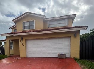 8568 SW 211th Ter, Cutler Bay, FL 33189