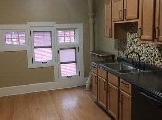 2824 E Newberry Blvd FLOOR 3, Milwaukee, WI 53211