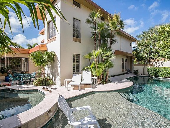 2nd image of 6792 Pelican Bay Blvd