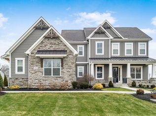 1924 Liberty Bluff Dr, Delaware, OH 43015