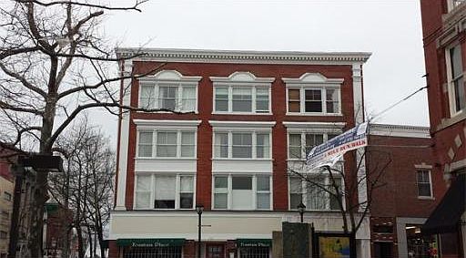 5th image of 99 Washington St Unit 41