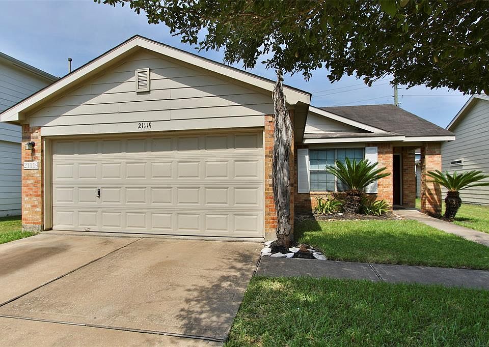 1st image of 21119 Arcadia Park Ln
