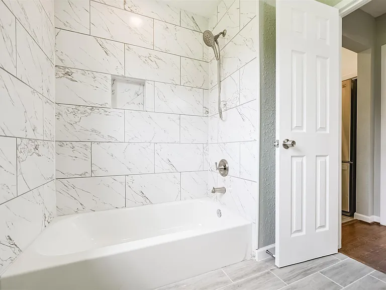 9631 Bundy Ln — Photo 16