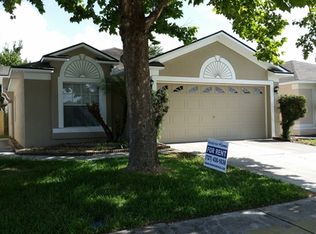 4413 Country Hills Blvd, Plant City, FL 33563