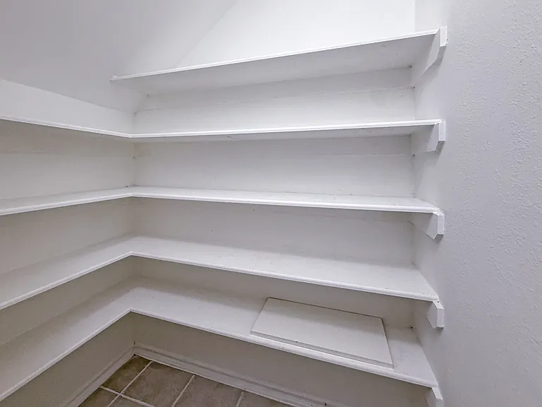 3 Peachridge Pl #1 — Photo 10
