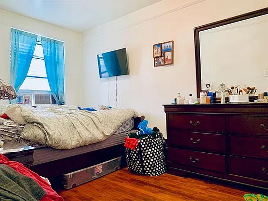 Rented by Citi Habitats | media 35