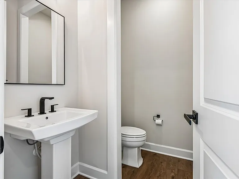2638 Broadhorn Dr — Photo 35
